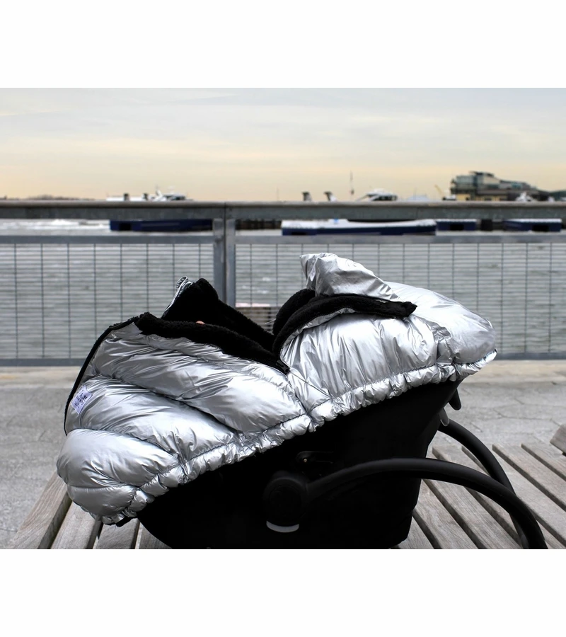 7 A.M. Enfant Cocoon Car Seat Cover - Glacier 9 7 A.M. Enfant Cocoon Car Seat Cover - Glacier - Image 7