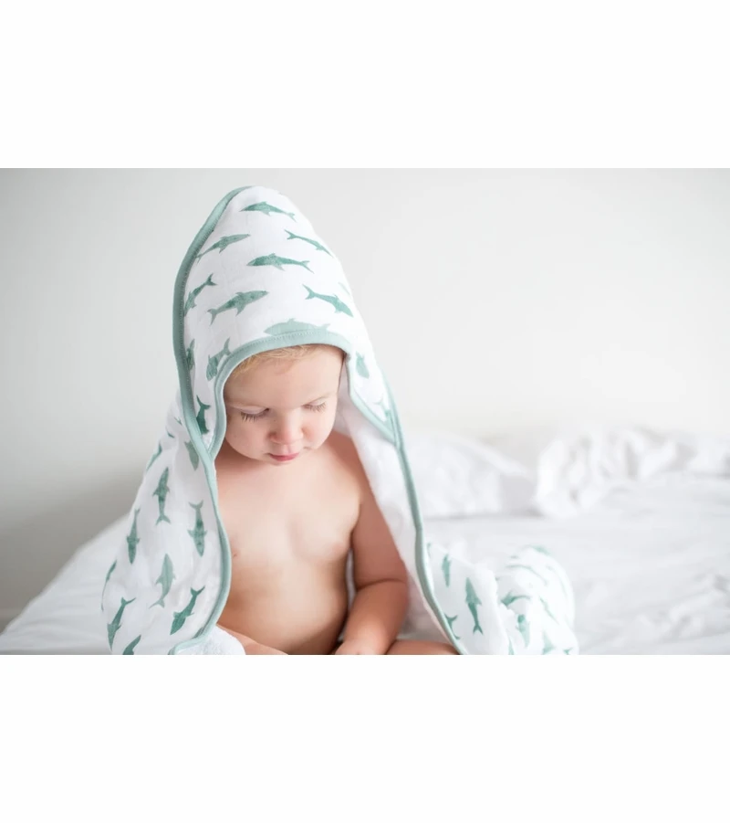 Copper Pearl Muslin Hooded Towel - Pacific 5 Copper Pearl Muslin Hooded Towel - Pacific - Image 3