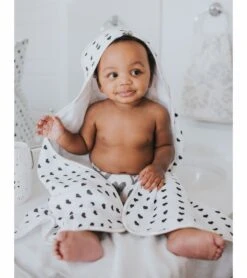 Copper Pearl Muslin Hooded Towel - Smitten 10 Copper Pearl Muslin Hooded Towel - Smitten -Baby Products Store copper pearl muslin hooded towel smitten 212