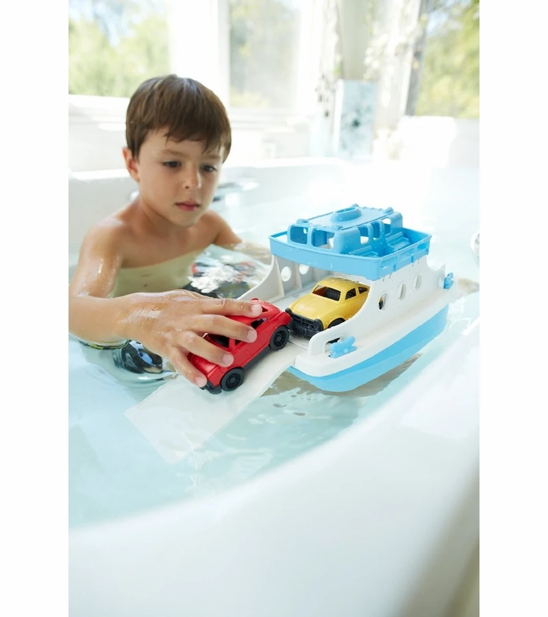 Green Toys Ferry Boat With Mini Cars Bath Toy 5 Green Toys Ferry Boat With Mini Cars Bath Toy - Image 3