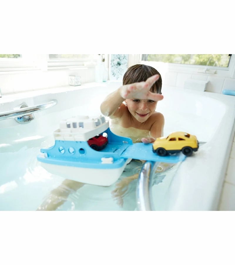 Green Toys Ferry Boat With Mini Cars Bath Toy 6 Green Toys Ferry Boat With Mini Cars Bath Toy - Image 4