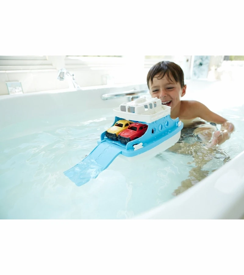 Green Toys Ferry Boat With Mini Cars Bath Toy 7 Green Toys Ferry Boat With Mini Cars Bath Toy - Image 5