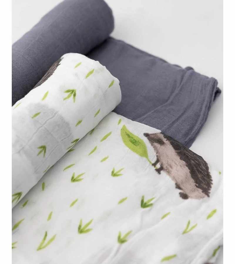 Little Unicorn Deluxe Muslin Swaddle 2 Pack - Charcoal Hedgehog Set 5 Little Unicorn Deluxe Muslin Swaddle 2 Pack - Charcoal Hedgehog Set - Image 3