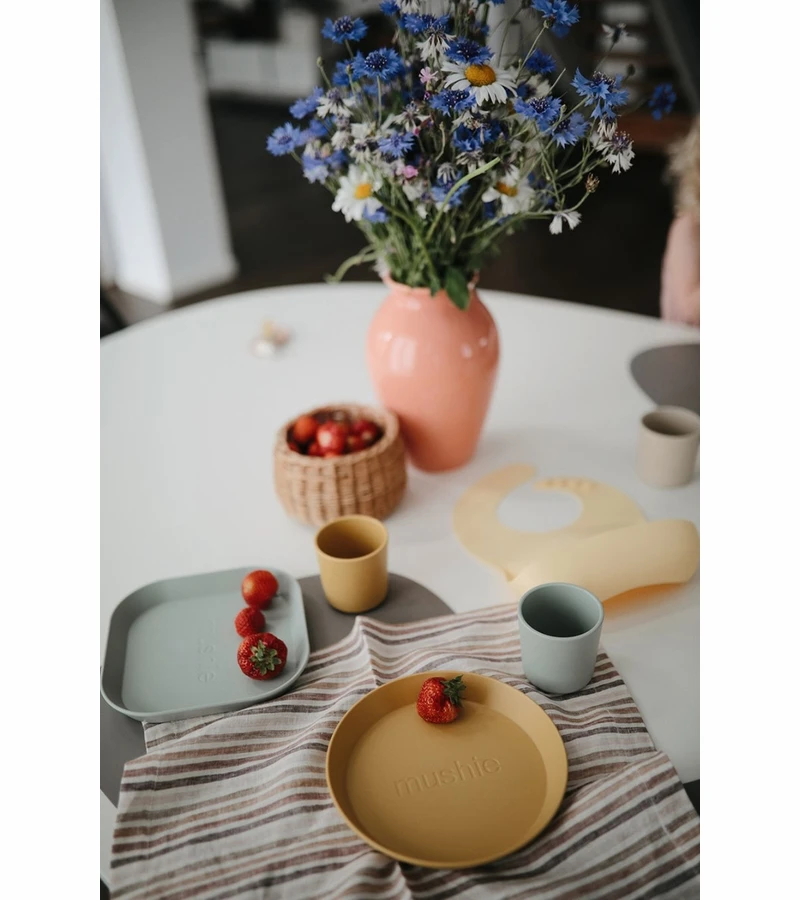 Mushie Dinnerware Cups For Kids, Set Of 2 - Ivory 5 Mushie Dinnerware Cups For Kids, Set Of 2 - Ivory - Image 3