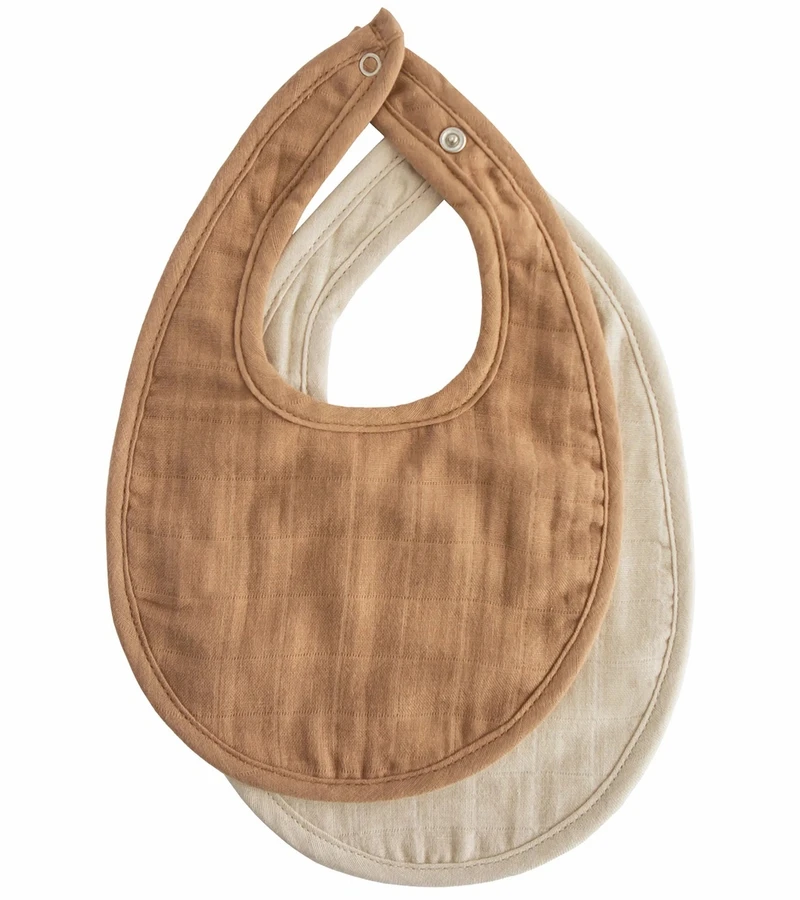 Mushie Muslin Bib, 2 Pack - Tan / Fog 3 Mushie Muslin Bib, 2 Pack - Tan / Fog