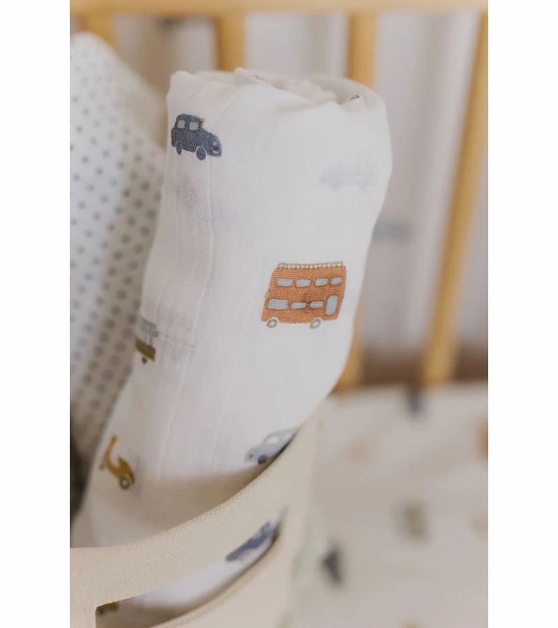 Petit Pehr Organic Swaddle - Rush Hour 5 Petit Pehr Organic Swaddle - Rush Hour - Image 3